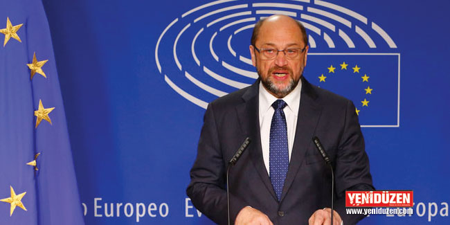 AP Başkanı Martin Schulz siyasete dönüyor