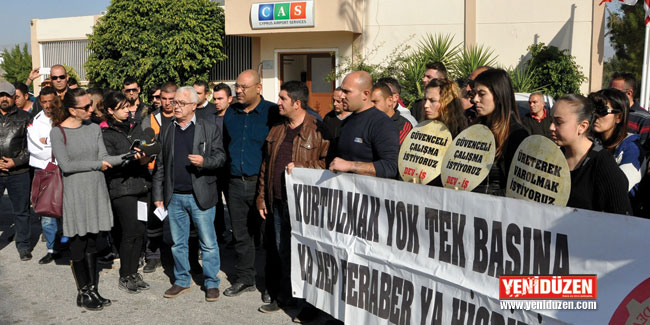 13 kişinin işten durdurulması protesto edildi