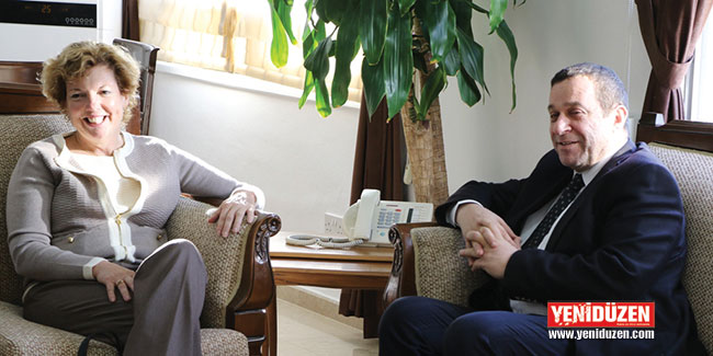 Doherty, Denktaş’ı ziyaret etti