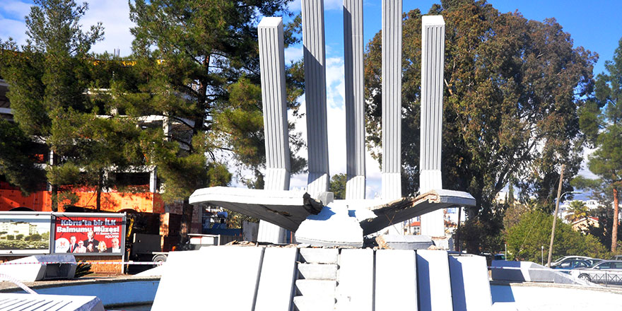 “Barış ve Özgürlük Anıtı” yıkıldı!