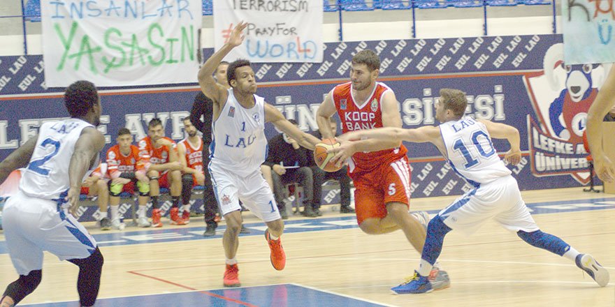 Koop uzatmada güldü: 84-87