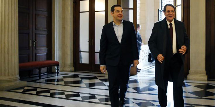 Anastasiadis- Tsipras: Kıbrıs modern bir devlet olarak birleşmeli