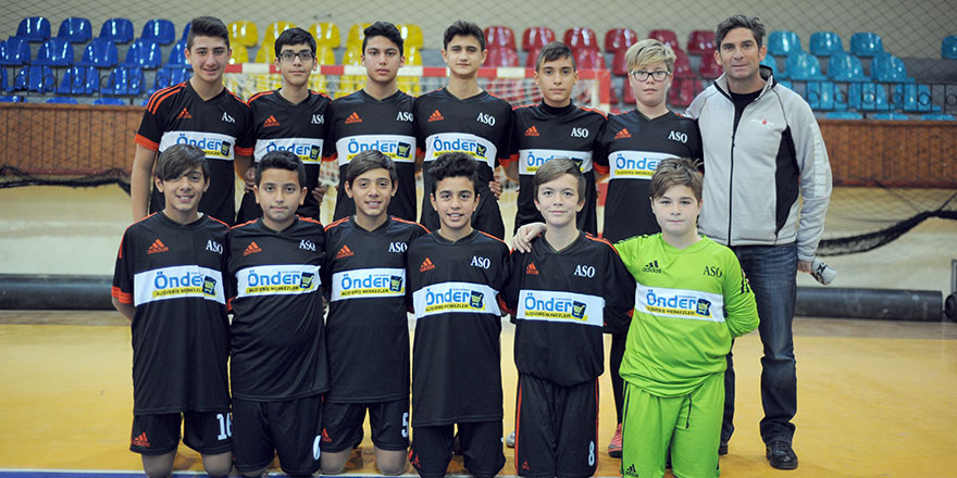 Salonda mücadele sürüyor