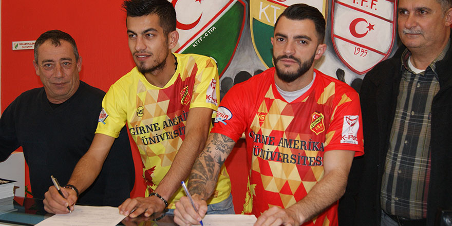 Mustafa’lar imzayı attı