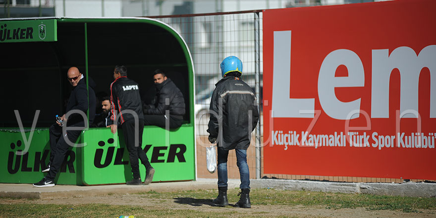 Yedek kulübesine dürüm çağırdı (!)