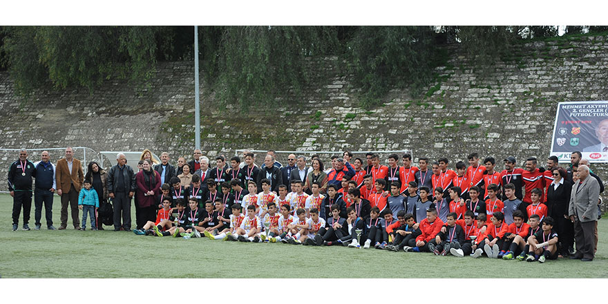 Akyerli Turnuvası’nda şampiyon Kaymaklı