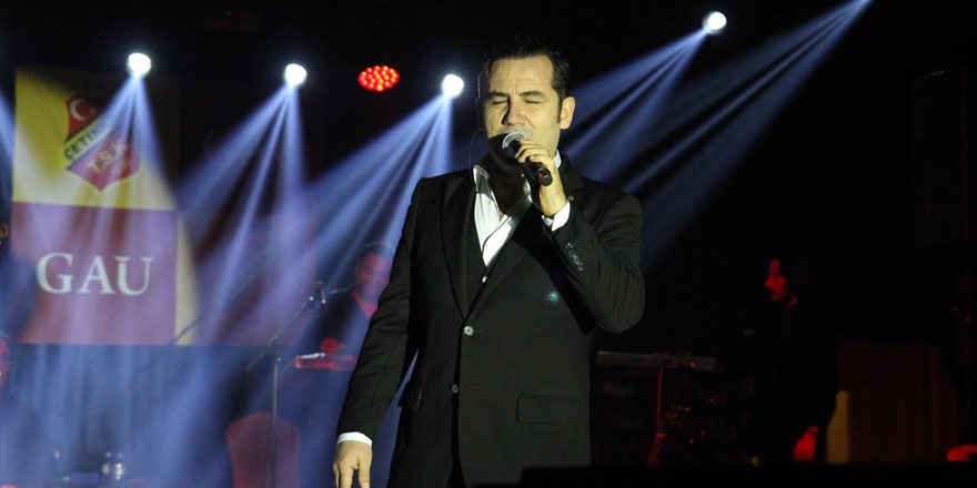 Ferhat Göçer söyledi, Çetinkaya eğlendi