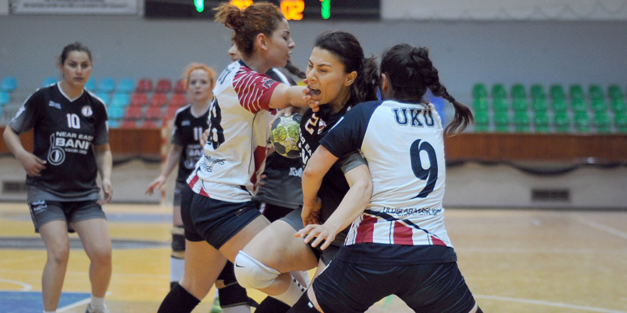 YDÜ galibiyetle başladı