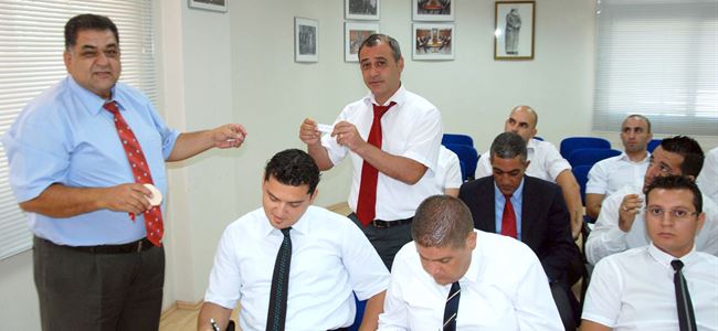 Bankalar halı sahada terleyecek