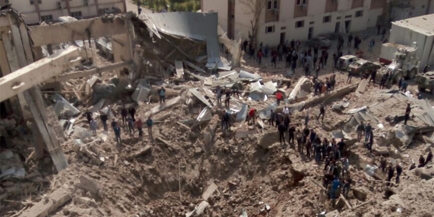 Diyarbakır'da patlama... 1 Ölü!