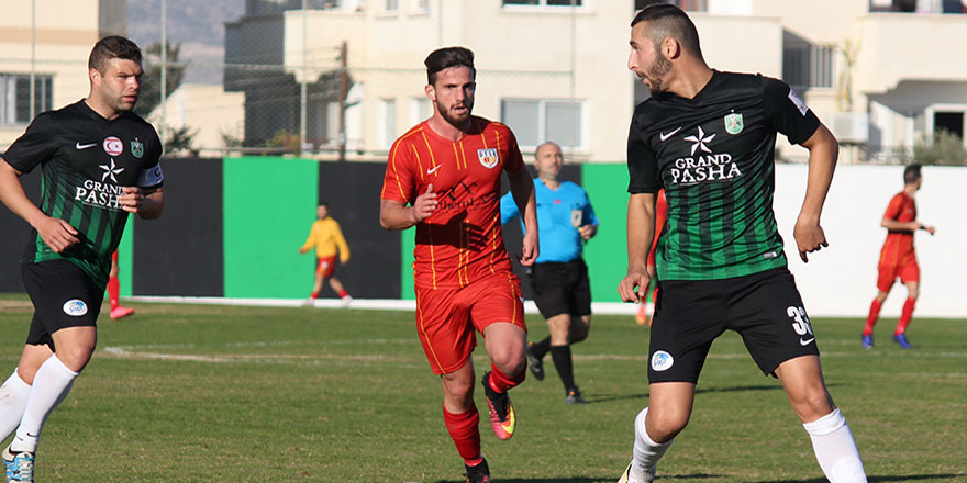 Alt sıralarda kader maçları