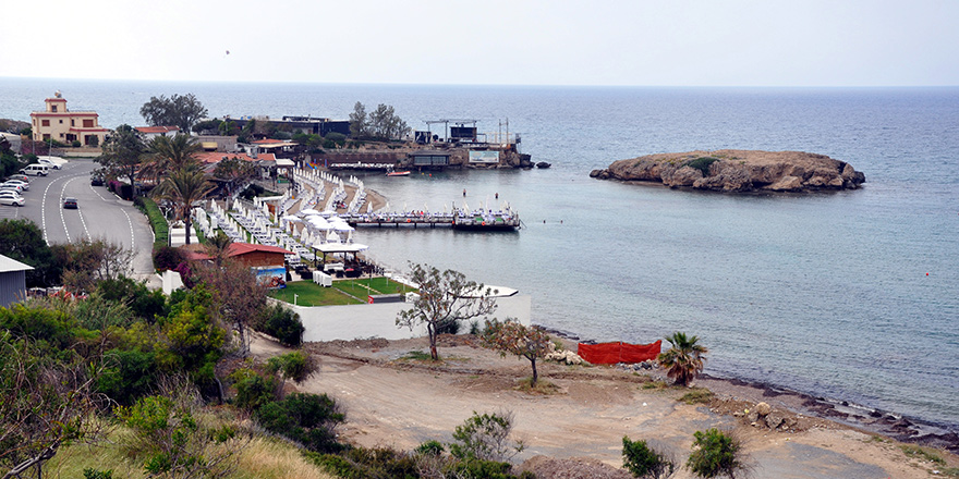 Girne Mahkemesi plaj ücretlerini belirledi