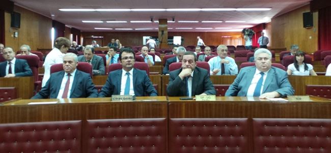 Meclis ertelendi