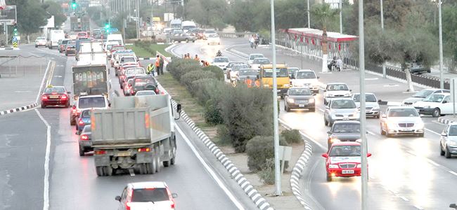 Geçiş hakkı için silah çekti!