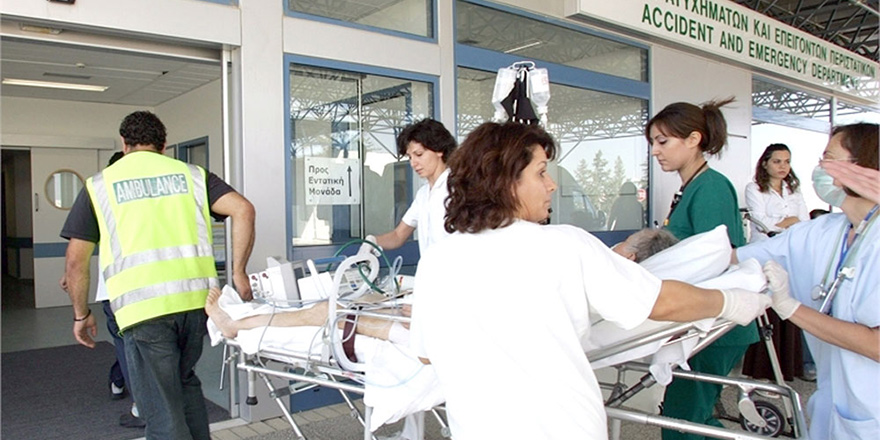 Güney'de doktor eksikliği nedeniyle;  Yunanistan’dan doktorlar görevlendirilecek