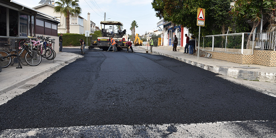 Lefkoşa’da asfalt yatırımları sürüyor