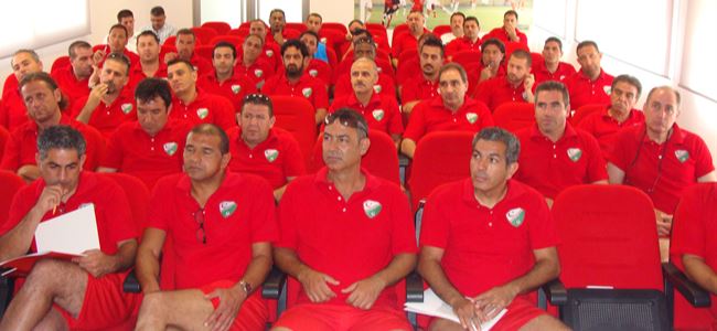 Teknik adamlar bilgi tazeleyecek