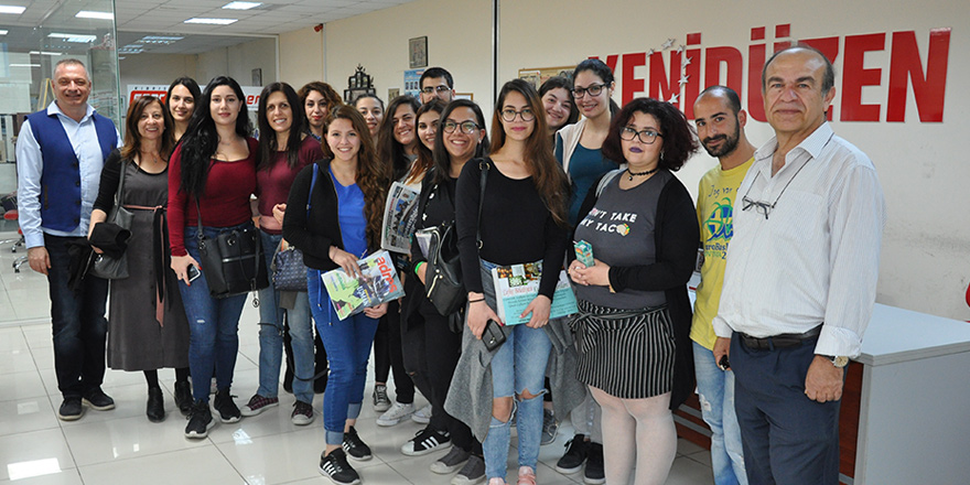 Kıbrıs Üniversitesi öğrencilerinden YENİDÜZEN’e ziyaret