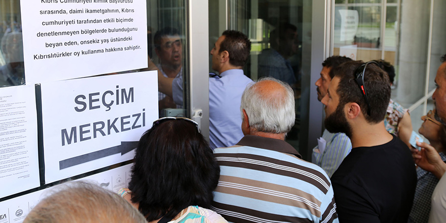 4 Kıbrıslı Türk, Rum Yüksek Mahkemesi'ne başvurdu