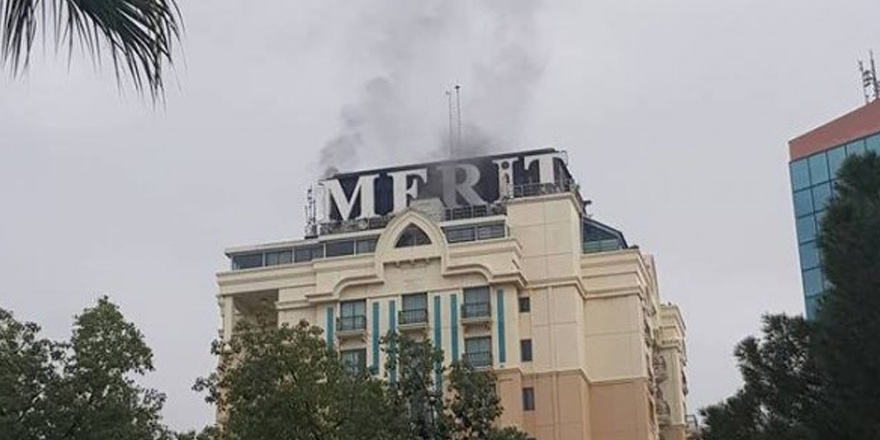 Merit Otel'de yangın çıktı