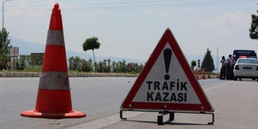Doğanköy’de motosikletli sürücü 4 yaşındaki çocuğa çarptı