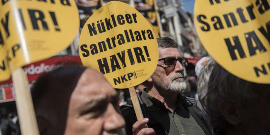 Nükleer karşıtları İstanbul’da eylemdeydi