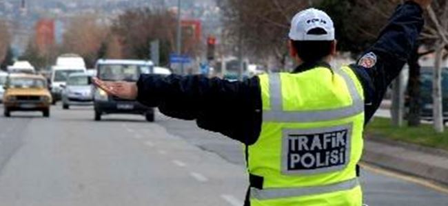 Trafikte bir haftada 10 kişi yaralandı