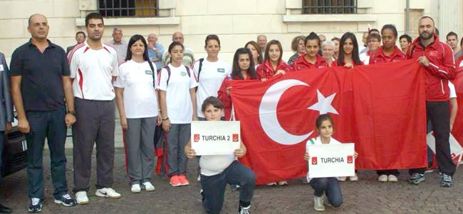 2007’de yasak geldi