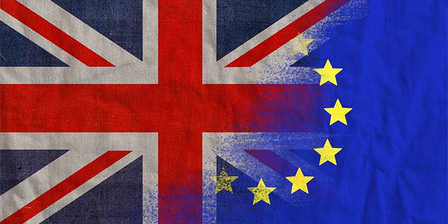 Theresa May: Brexit'i gerçekleştirememek demokrasiye güveni feci şekilde zedeler