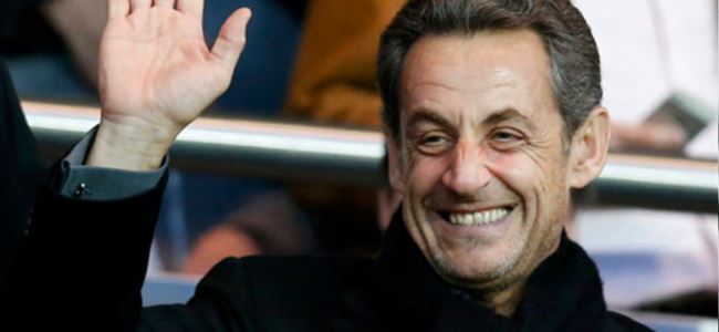 Sarkozy için siyasetin yolu yeniden açıldı