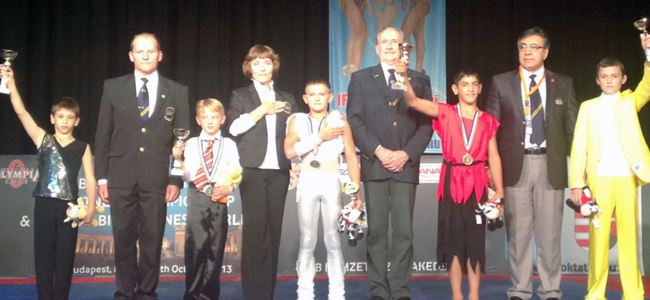 Küçük fitnesscilerden Avrupa’da başarı