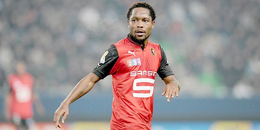 Jean Makoun Yeşilova için geliyor