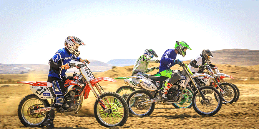 Motokrosta heyecan başlıyor