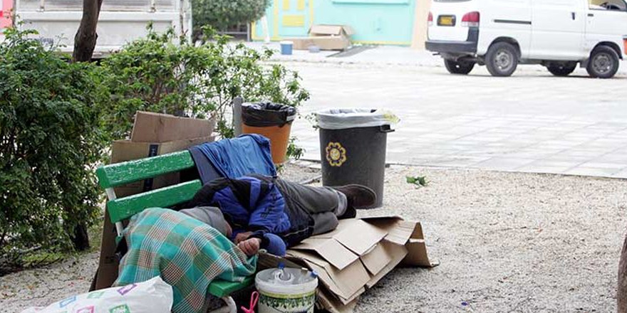 Güneyde 129 evsiz, 4 'ü Kıbrıslı Türk