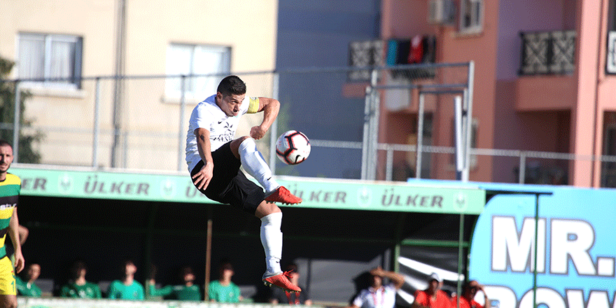 Yenicami devam, Baf ilk peşinde