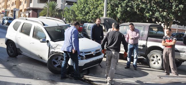 Hatalı şerit değiştirdi