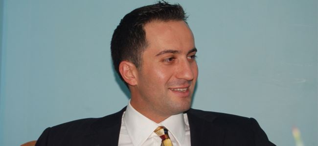 Candan “Köstek değil destek olunmalı”