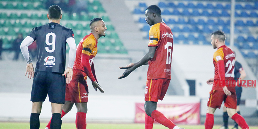 Çetinkaya bunu hep yapıyor