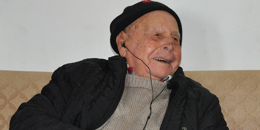 102 yaşındaki Hüseyin Kardan