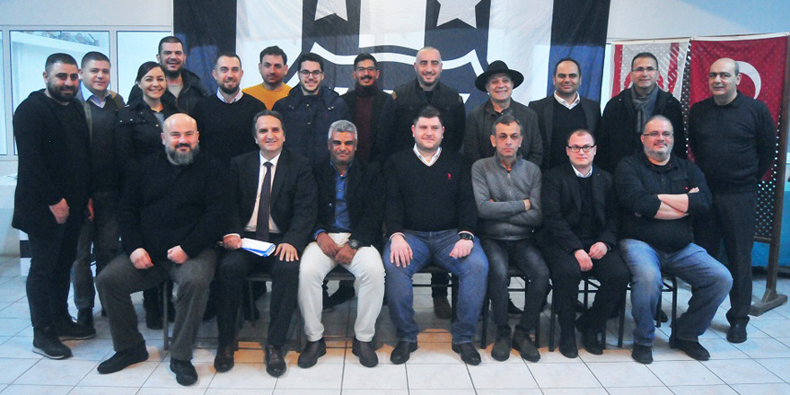 Yenicami başkanını seçti