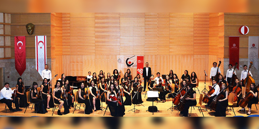 Genç Yetenekler Production Senfoni Orkestrası Girne Sahnesinde