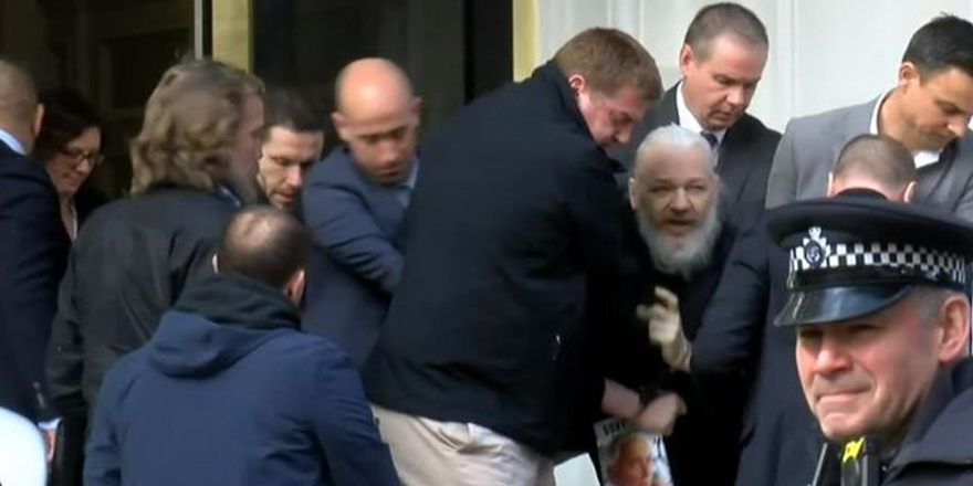WikiLeaks'in kurucusu  Assange' gözaltına alındı