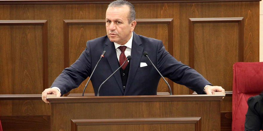 Ataoğlu: "KKTC batma tehlikesi ile karşı karşıya"