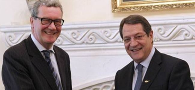 Anastasiadis- Downer görüşmesi ertelendi