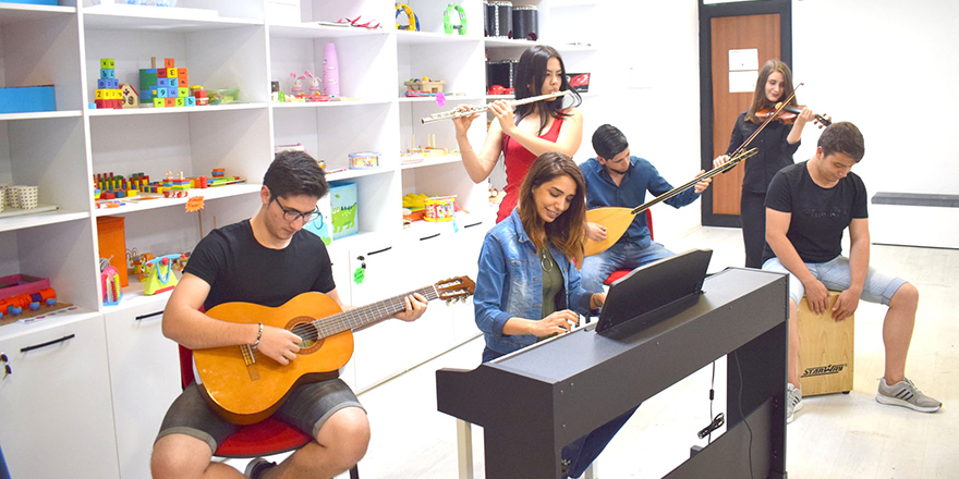 Final Üniversitesi müzik kursları başlıyor