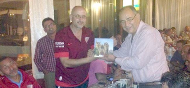 Mağusa SD ve Londra Masterler yemekte eğlendiler