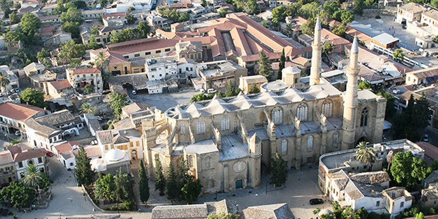 Selimiye Camisi ibadete kapandı