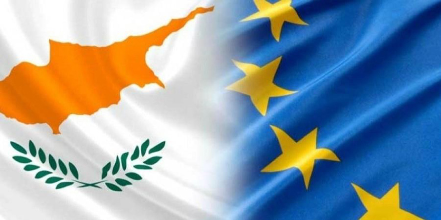 Kıbrıslı Rumların %70'i AB üyeliğinden memnun
