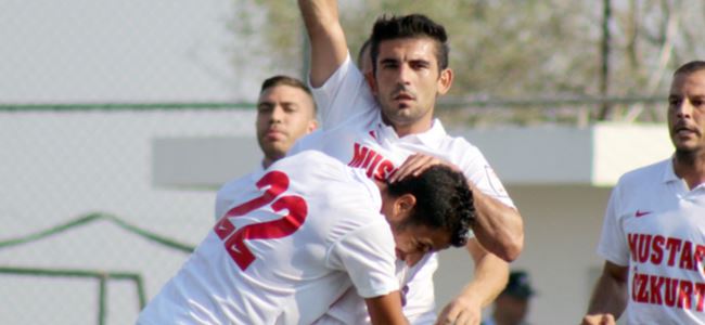 Ayın futbolcuları Küsbeci ve Dağşaner