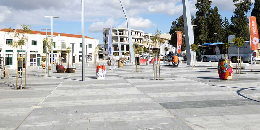 Kıbrıslı Türklere ait 33 dükkan kiralanıyor